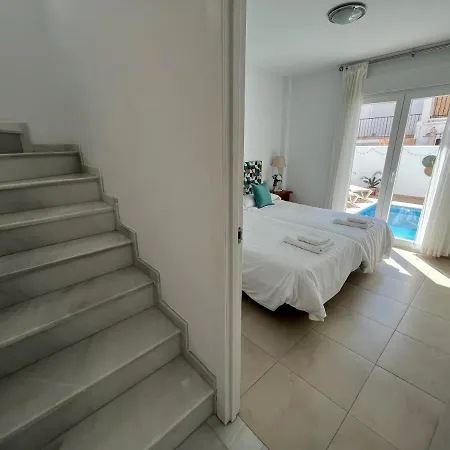 Paradise - Zafiro Вілла